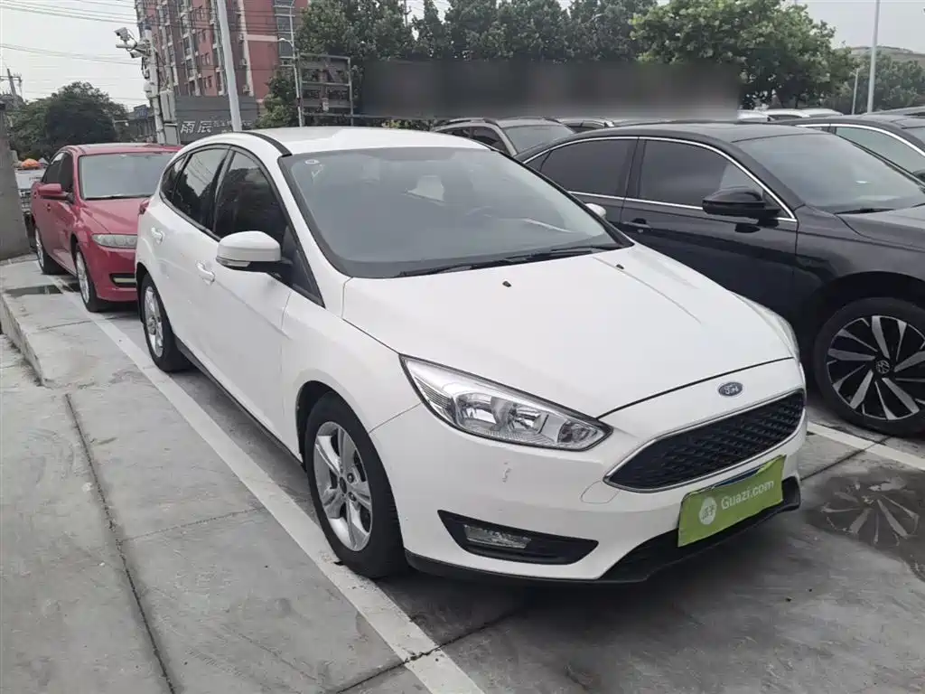 Ford Focus 2015 — фото 4