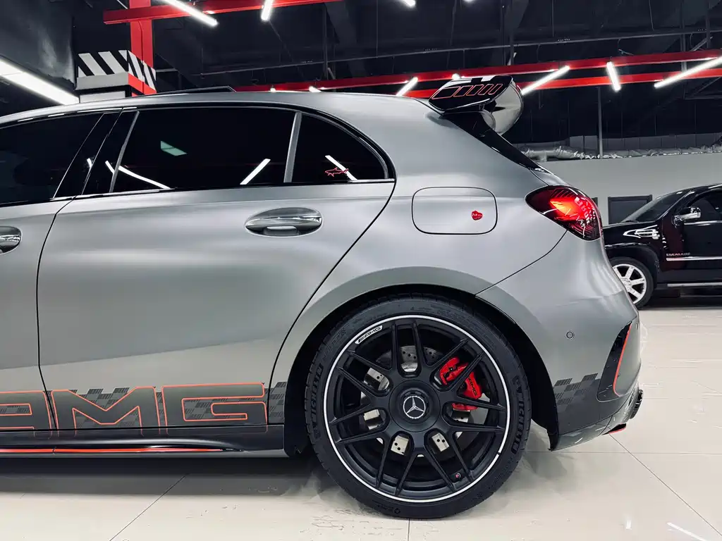 Mercedes-Benz A-Class AMG 2024 — фото 15