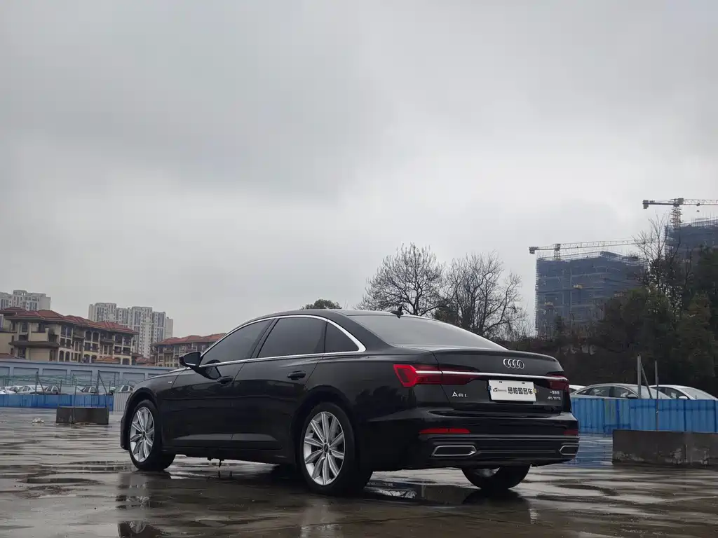 Audi A6L 2022 — фото 12
