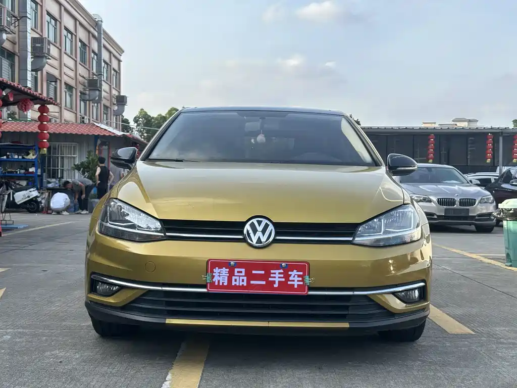Volkswagen Golf 2018 — фото 2