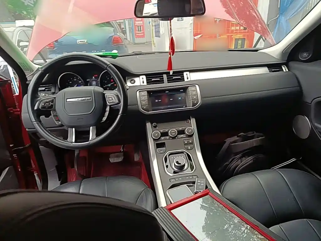 Land Rover Evoque 2017 — фото 10