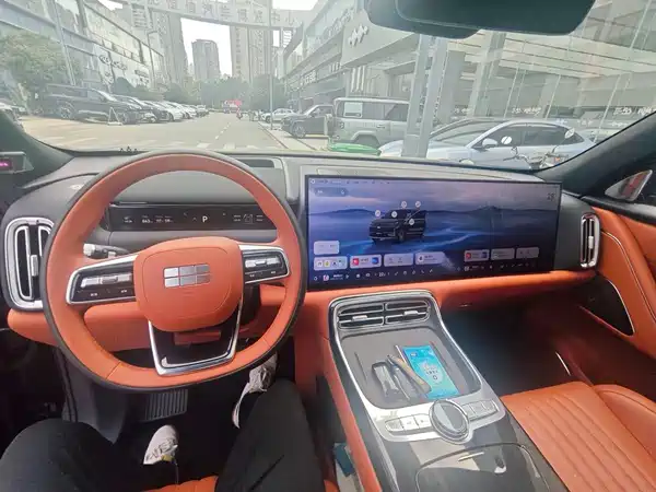 Geely Galaxy M9 2025