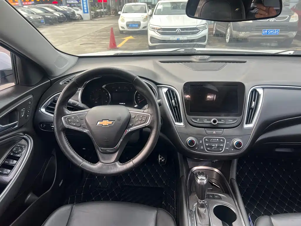 Chevrolet Malibu XL 2017 — фото 11