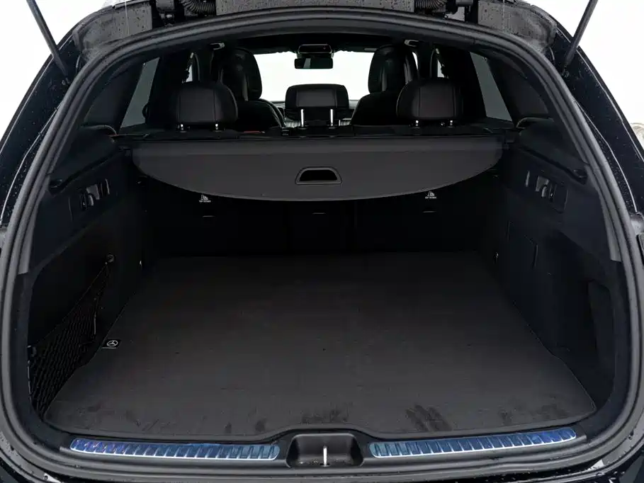 Mercedes-Benz GLC AMG 2025 — фото 14