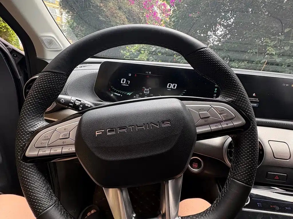 Dongfeng Fengxing T5 EVO 2021 — фото 4