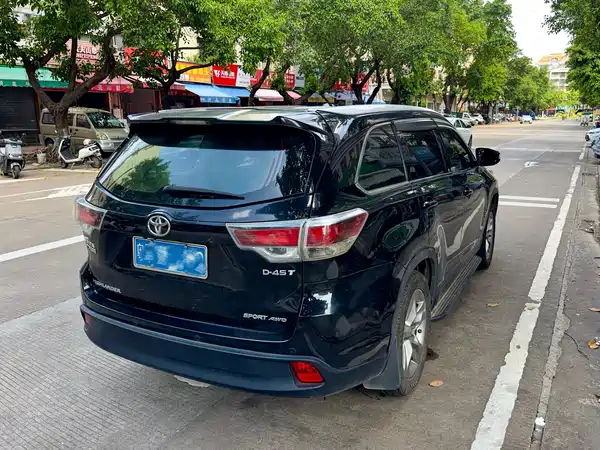 Toyota Highlander 2017