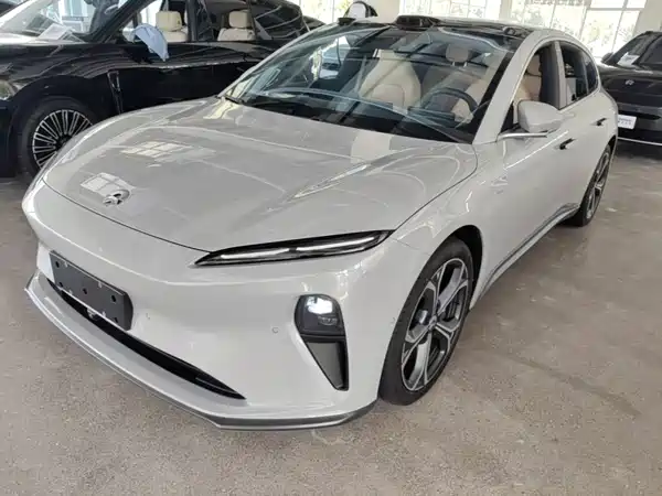 NIO ET5T 2024