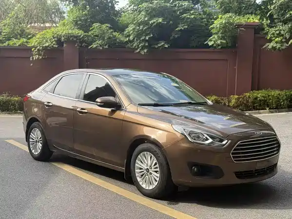 Ford Escort 2015