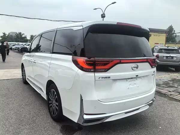 GAC Trumpchi M8 2022