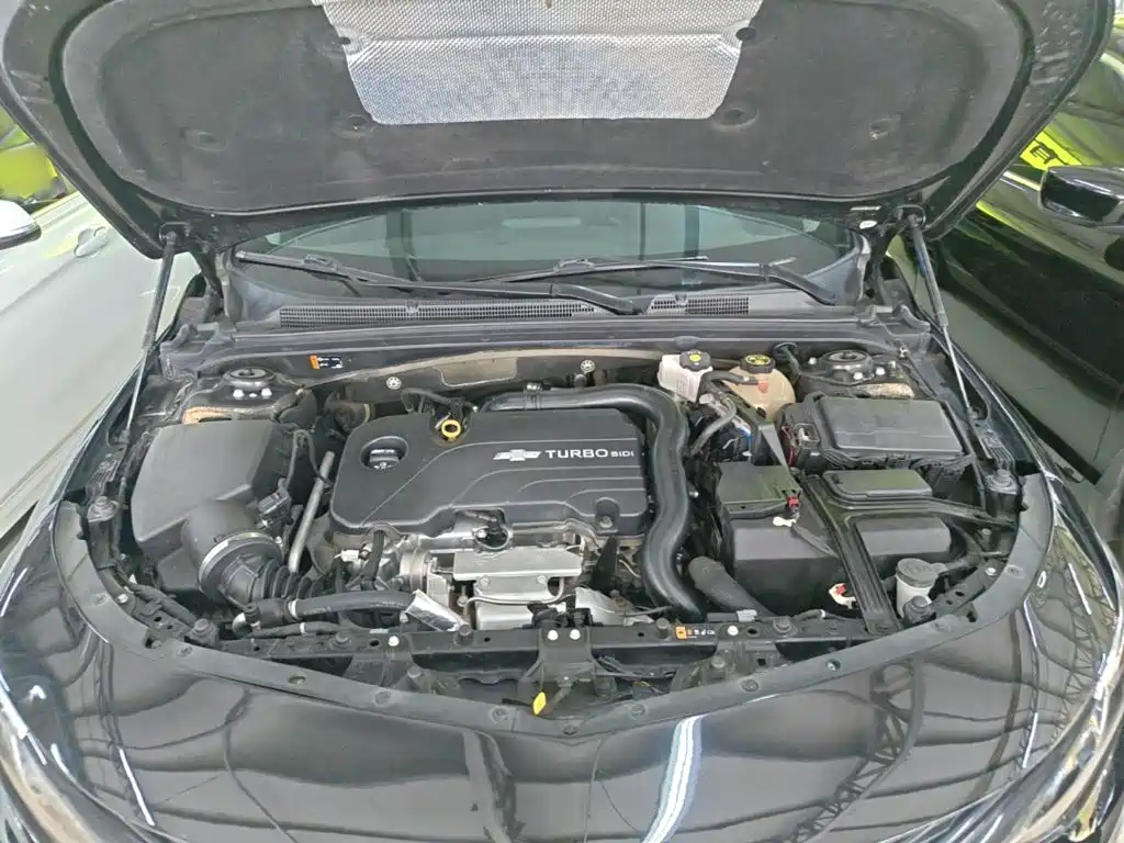 Chevrolet Malibu XL 2022 — фото 20