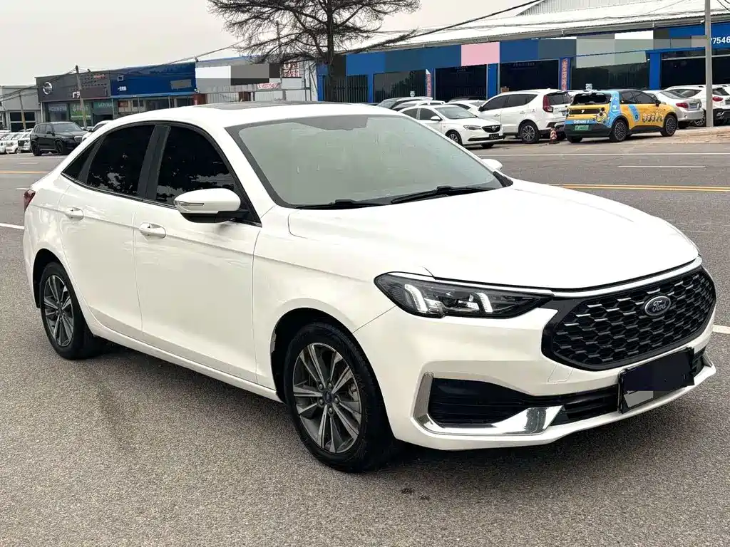 Ford Escort 2021