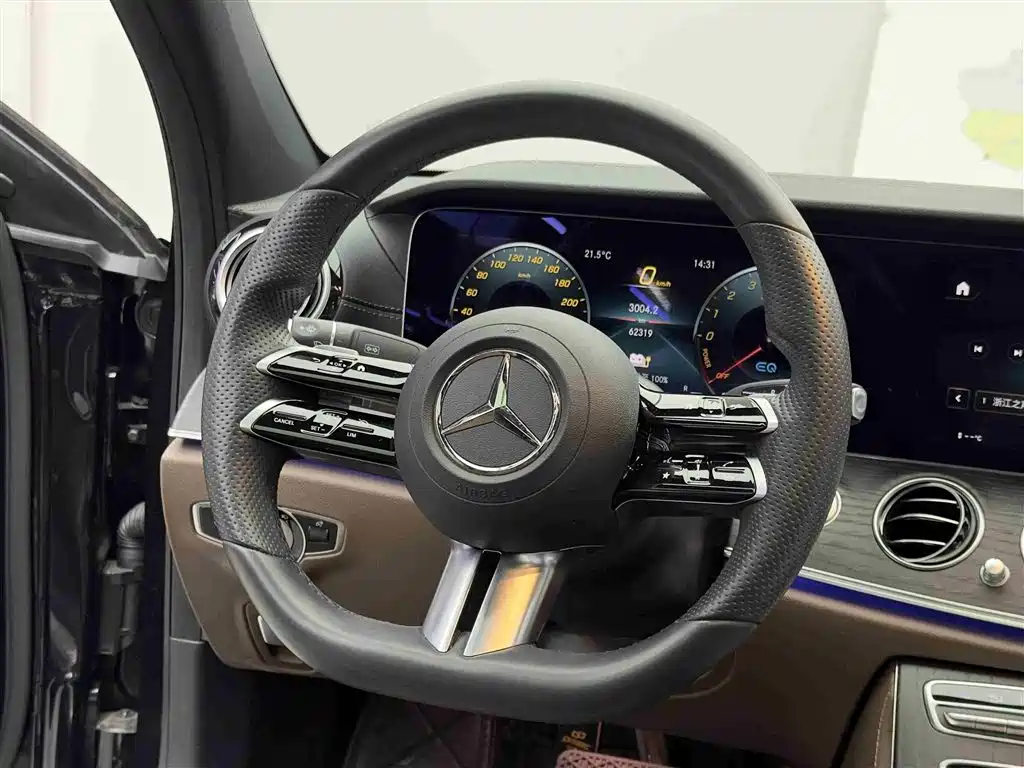 Mercedes-Benz E-Class New Energy 2022 — фото 12