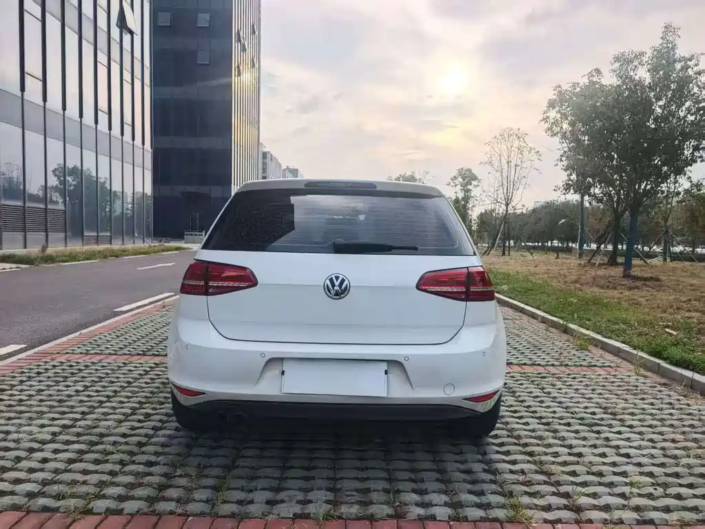 Volkswagen Golf 2015