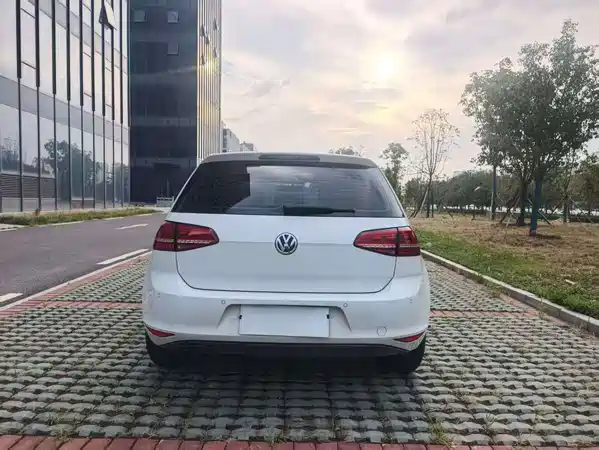 Volkswagen Golf 2015