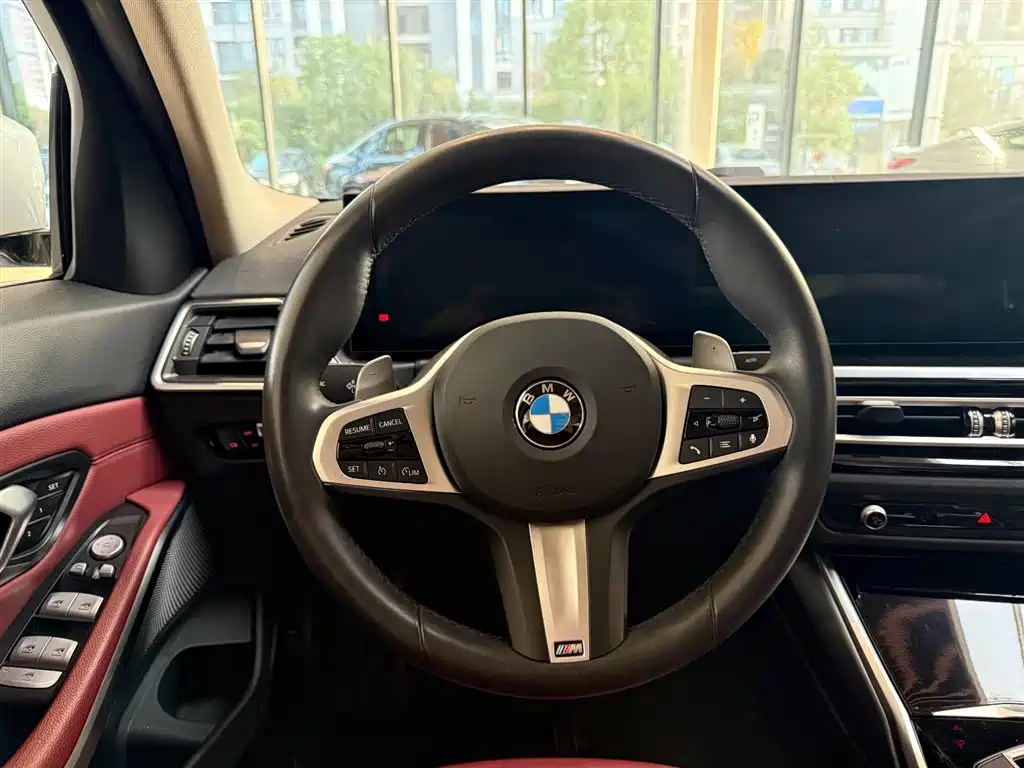 BMW 3 Series 2024