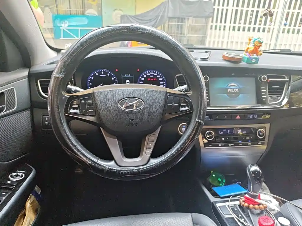 Hyundai Mistra 2015 — фото 3
