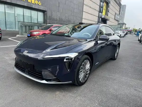 Buick Zhijing L7 2025