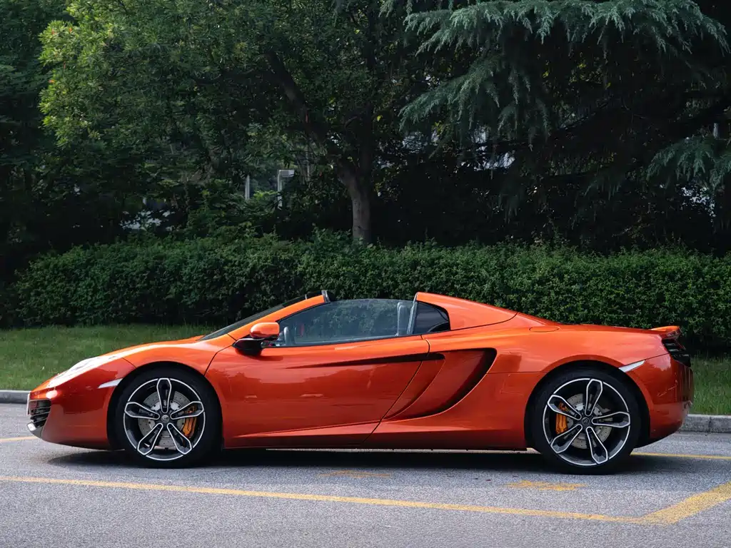McLaren 12C 2014 — фото 9