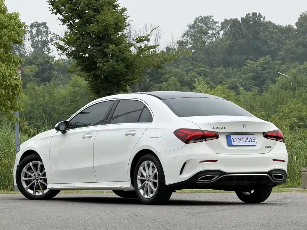 Mercedes-Benz A-Class 2021 — фото 16