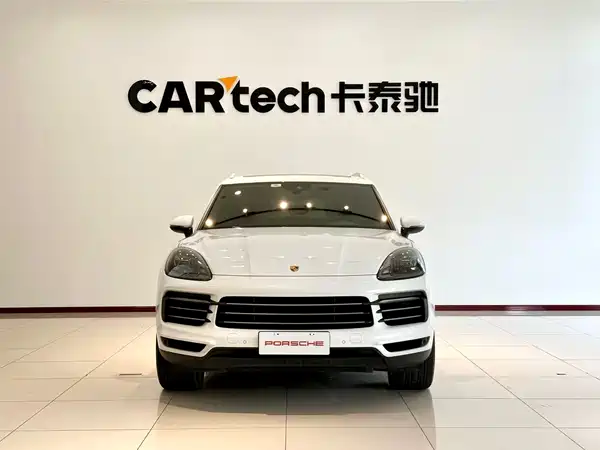 Porsche Cayenne 2022