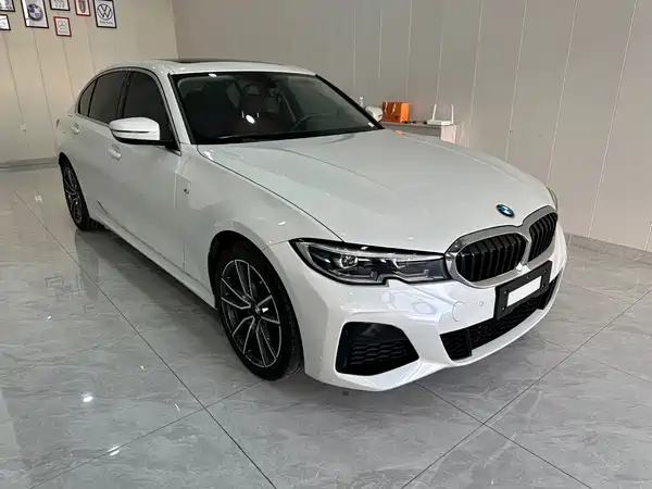BMW 3 Series 2021