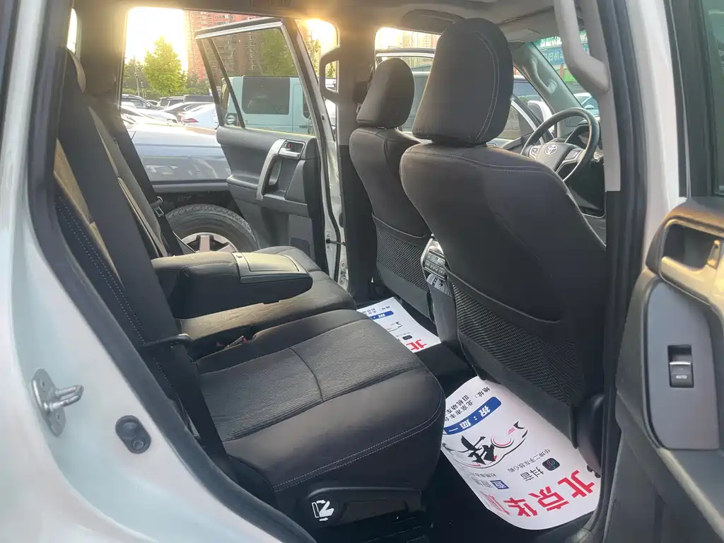 Toyota Prado 2018 — фото 14