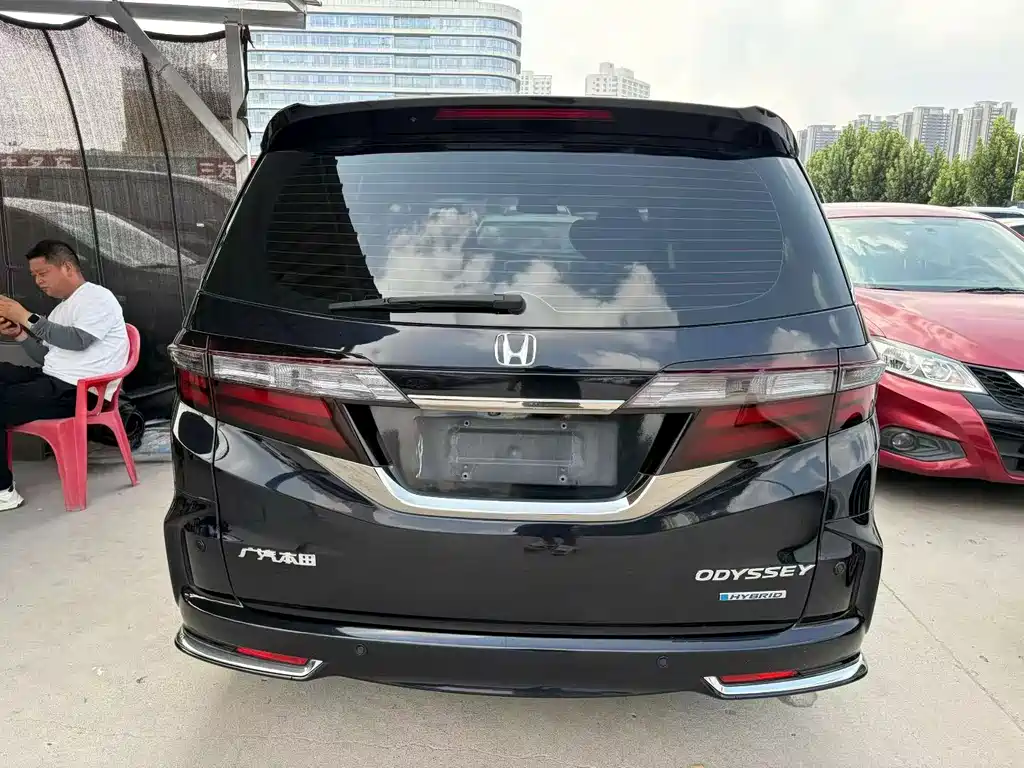 Honda Odyssey 2019 — фото 8