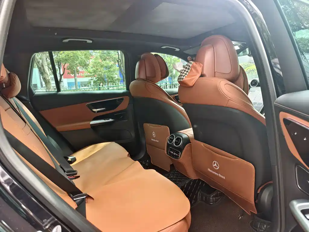 Mercedes-Benz GLC 2024