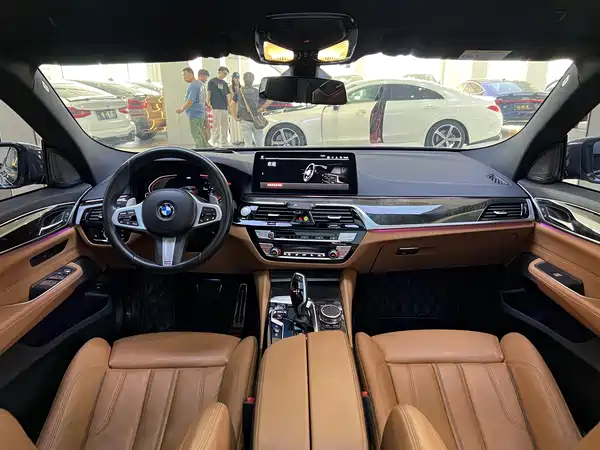 BMW 6 Series GT 2021