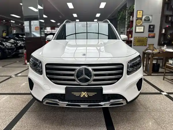 Mercedes-Benz GLB 2024