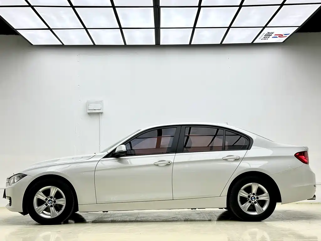 BMW 3 Series 2013 — фото 3