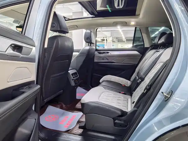 Volkswagen Tavendor 2023