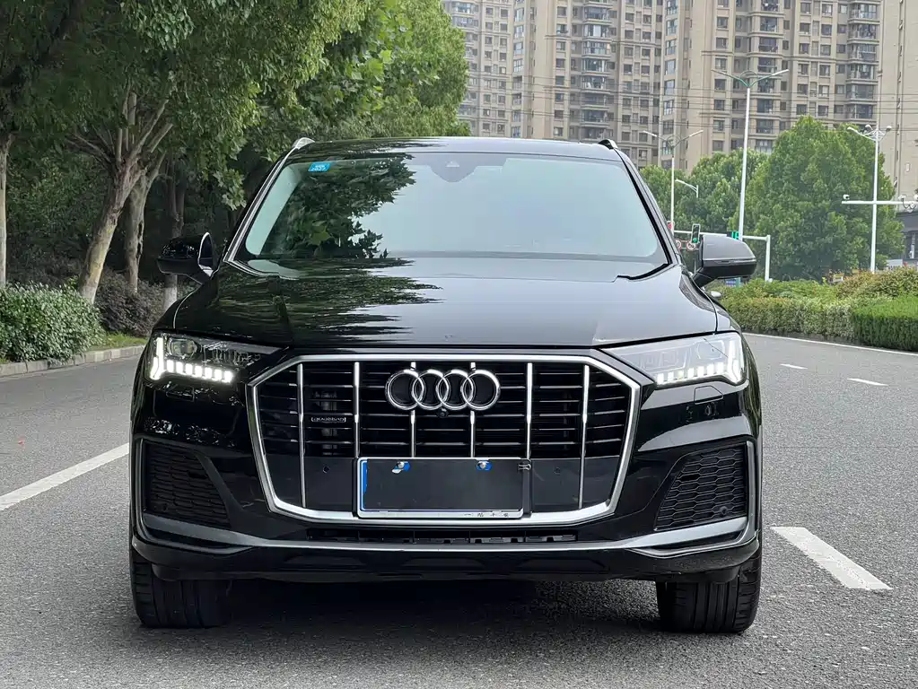 Audi Q7 2023