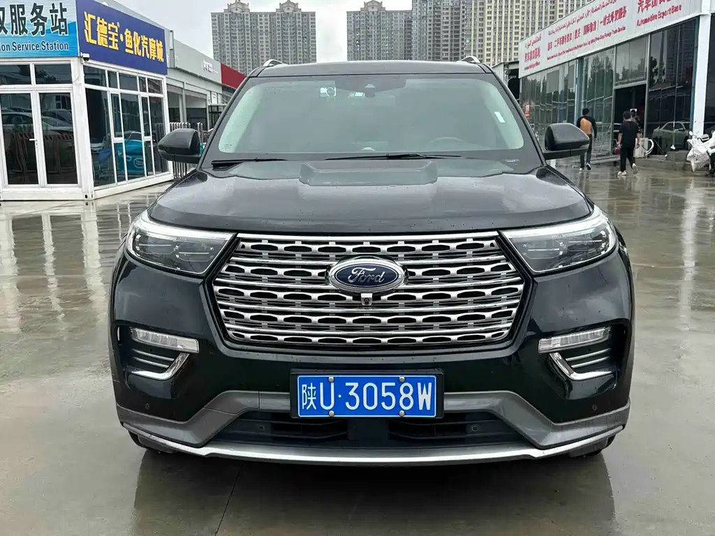Ford Explorer 2022 — фото 2