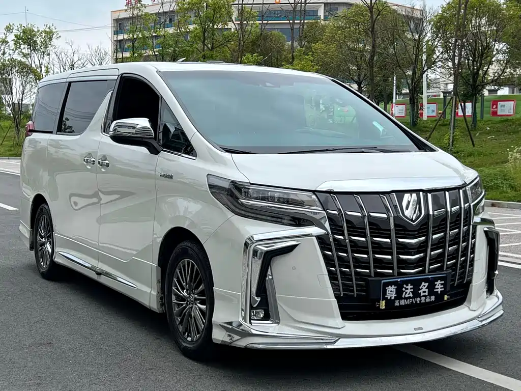 Toyota Alphard 2021 — фото 3
