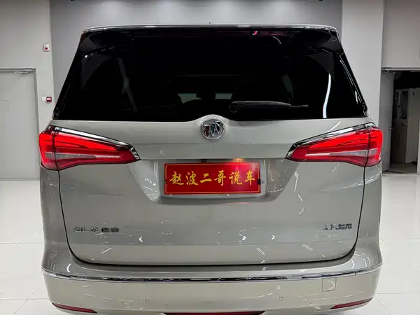Buick GL8 2018