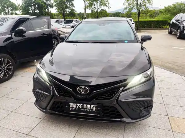 Toyota Camry 2023