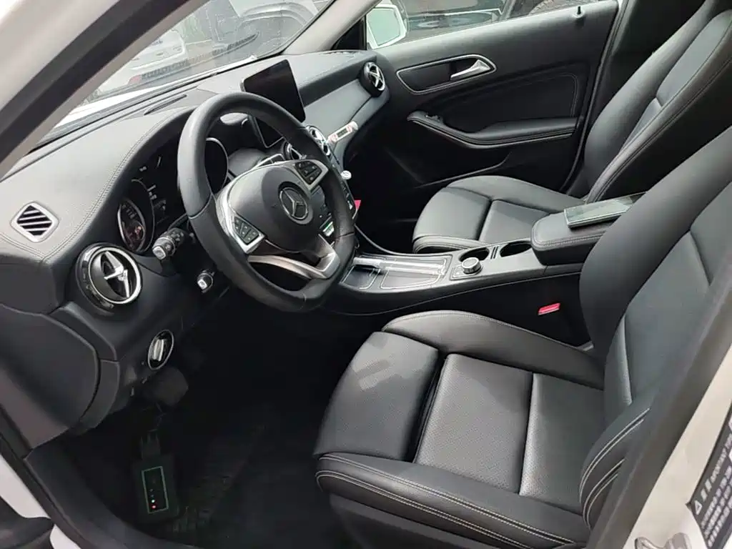 Mercedes-Benz GLA 2019 — фото 15