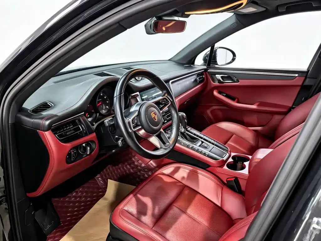 Porsche Macan 2021 — фото 9