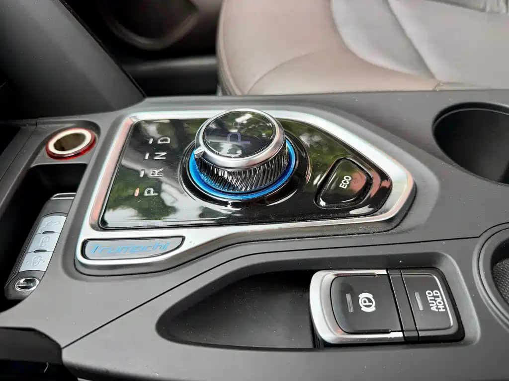 GAC Trumpchi GS4 New Energy 2019 — фото 15