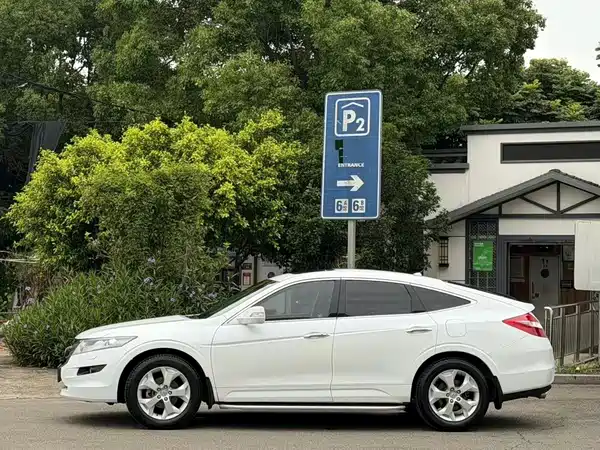 Honda Crosstour 2013