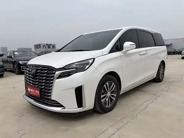 Buick GL8 2023