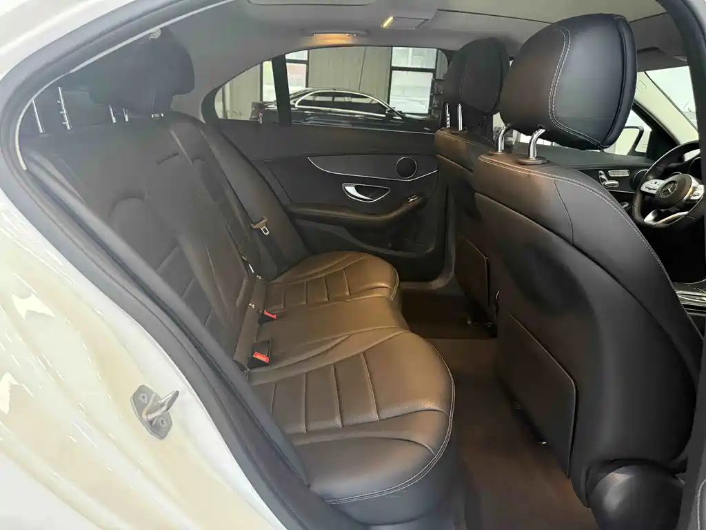 Mercedes-Benz C-Class 2021 — фото 15