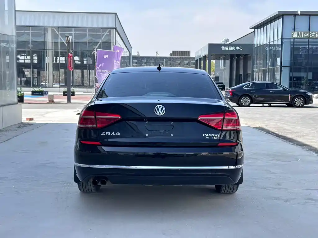 Volkswagen Passat 2018 — фото 8