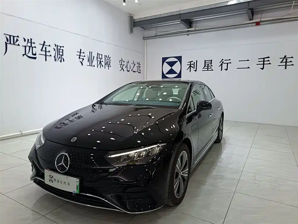 Mercedes-Benz EQE 2025