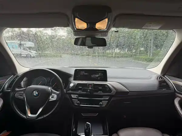 BMW X3 2018