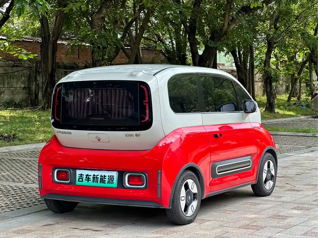 Baojun KiWi EV 2021 — фото 5