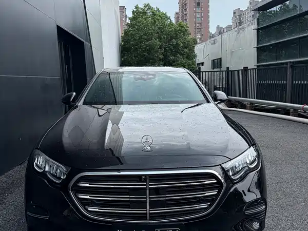 Mercedes-Benz E-Class 2025