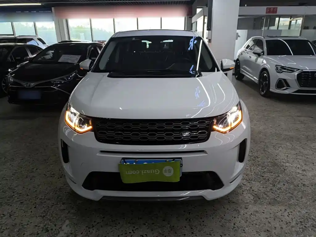 Land Rover Discovery Sport 2021 — фото 3