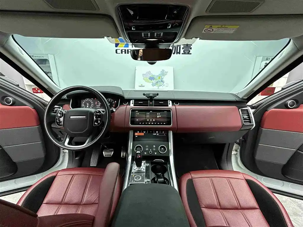 Land Rover Sport 2023 — фото 9